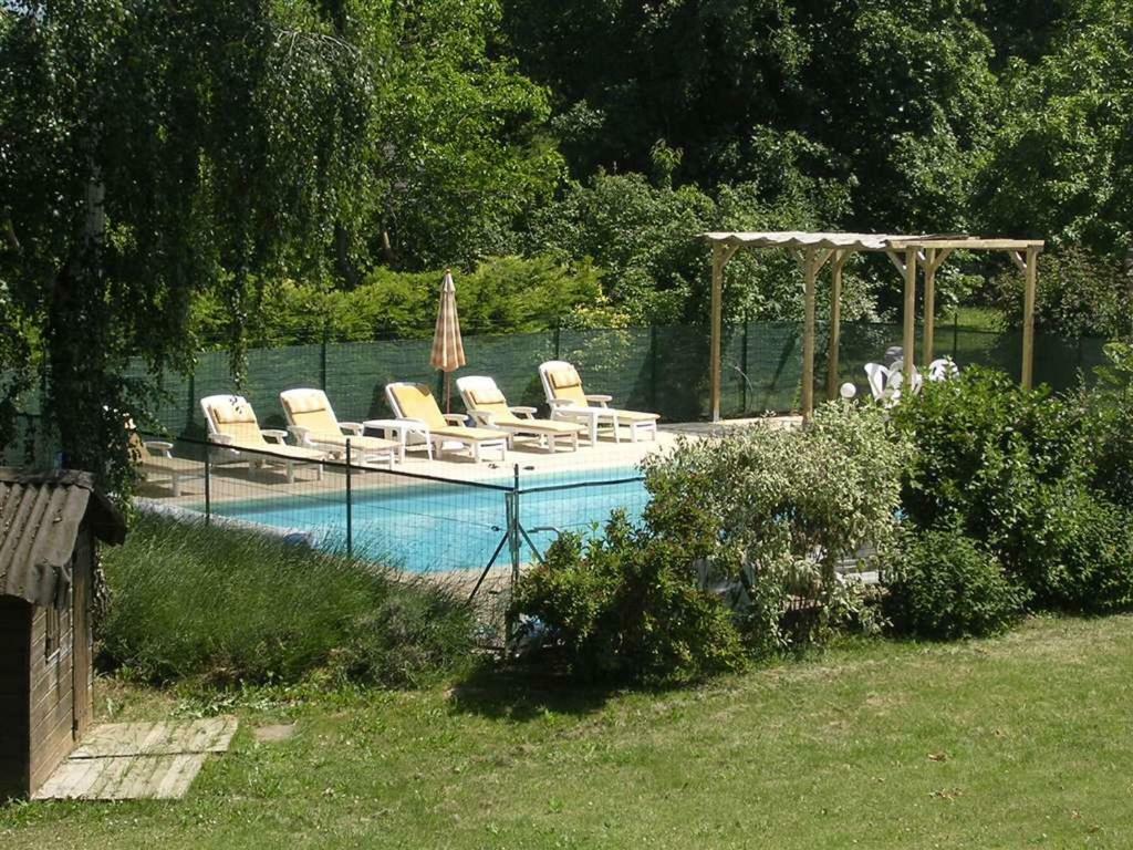 Au Bonheur Du Cedre Guest house Saint-Lattier